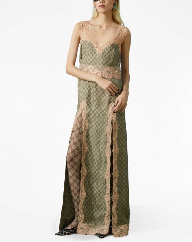 Gucci Zijden jurk met GG Supreme print Beige