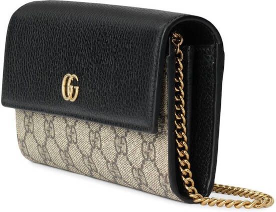 Gucci Portemonnee met ketting Beige