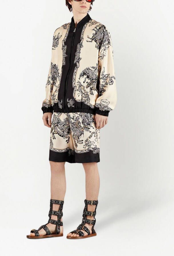 Gucci Zijden shorts met barokprint Beige