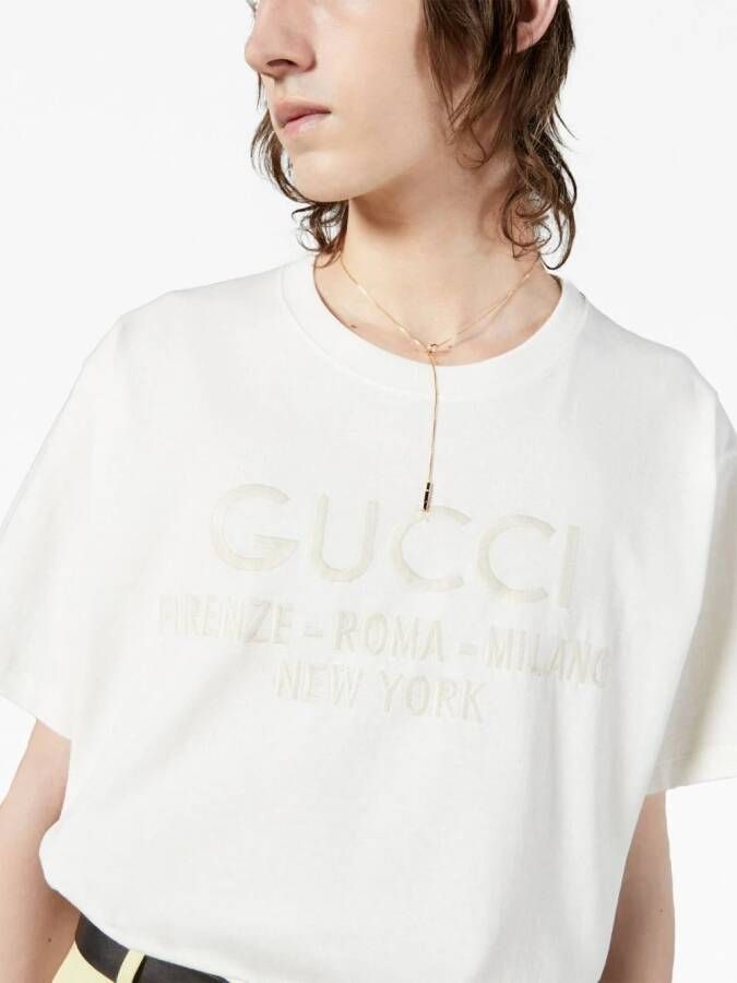 Gucci T-shirt met geborduurd logo Wit