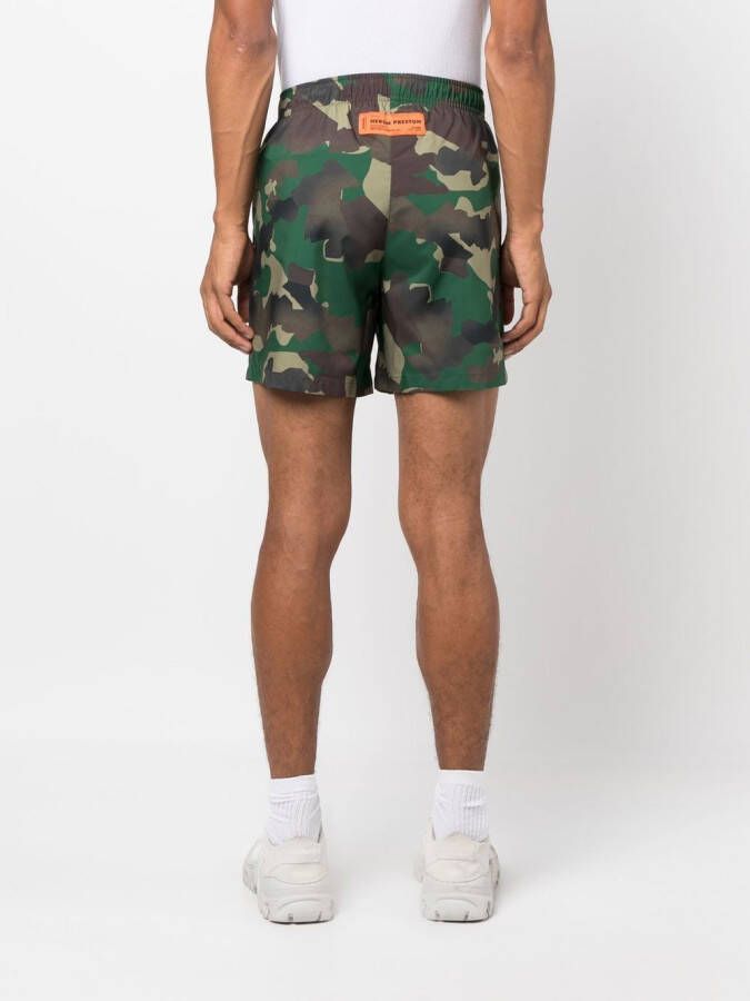 Heron Preston Trainingsshorts met camouflageprint Groen