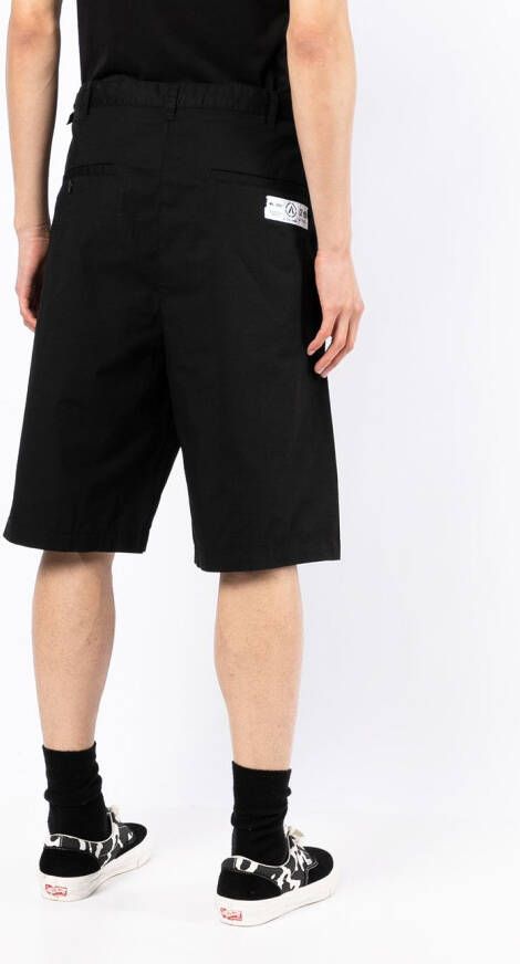 izzue Flared shorts Zwart