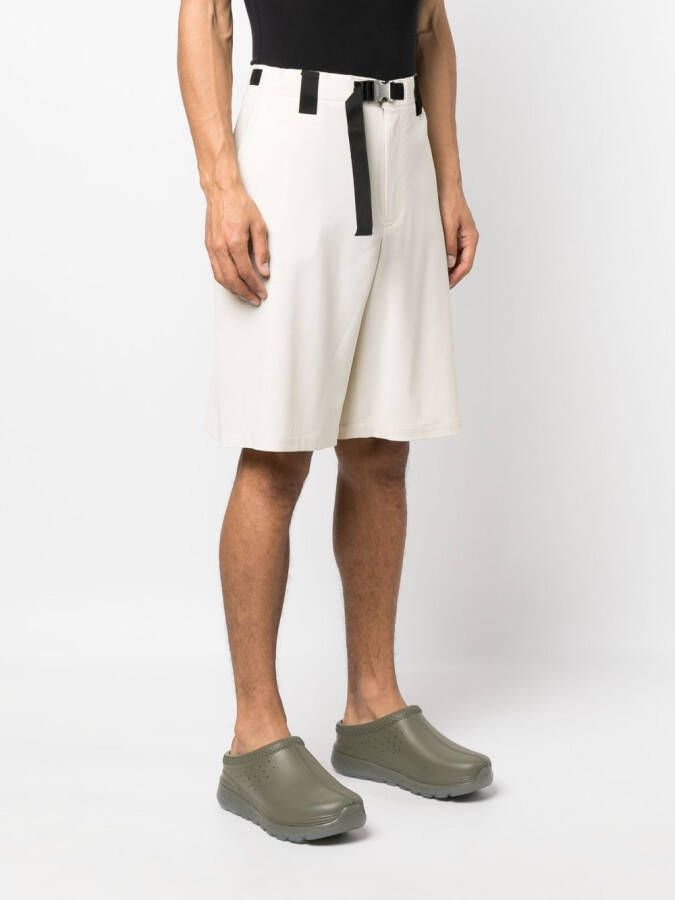 Jacquemus Oversized shorts Beige