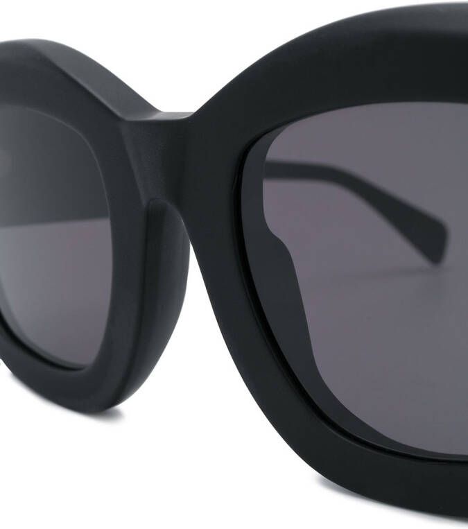 Kuboraum B5 zonnebril met oversized montuur Zwart
