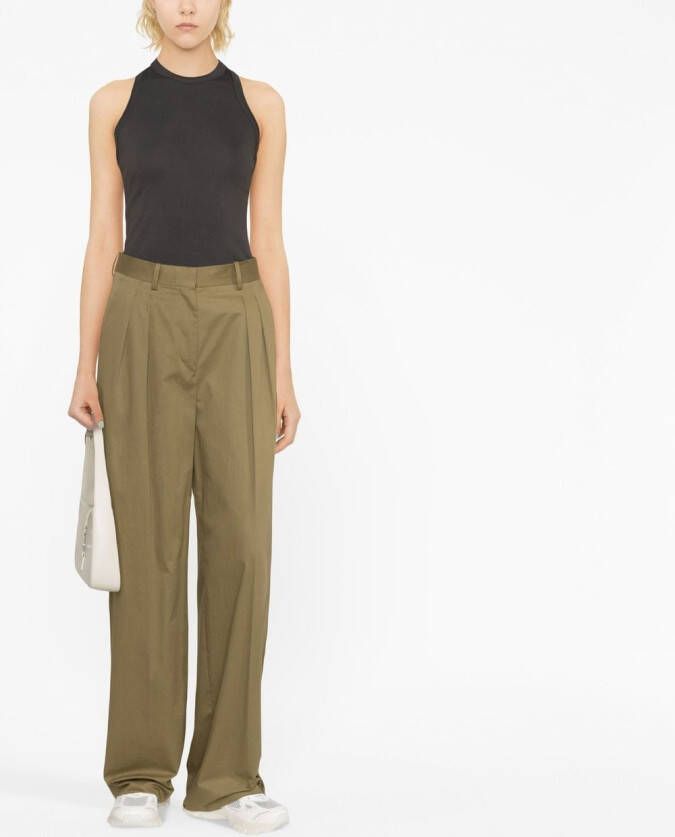Low Classic Top met ronde hals Grijs