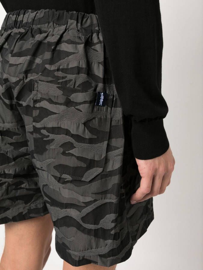 Mackintosh Shorts met camouflageprint Zwart
