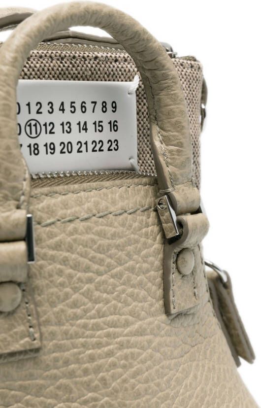 Maison Margiela 5AC Classique Baby tas met handgreep Beige