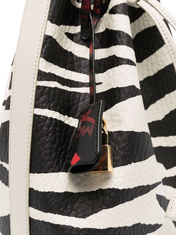 MCM Bucket-tas met abstracte print Wit