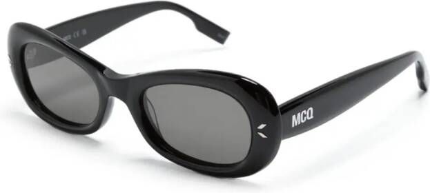 MCQ Zonnebril met ovalen montuur Zwart