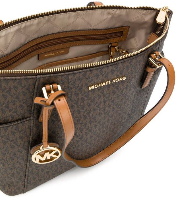 Michael Kors Jet Set draagtas met monogram Bruin