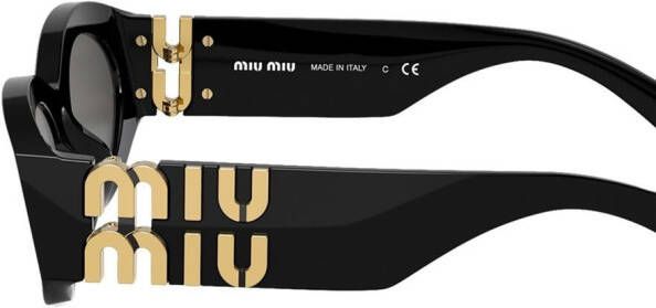 Miu Eyewear Zonnebril met cat-eye montuur Grijs