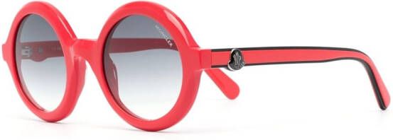 Moncler Eyewear Zonnebril met rond montuur Rood