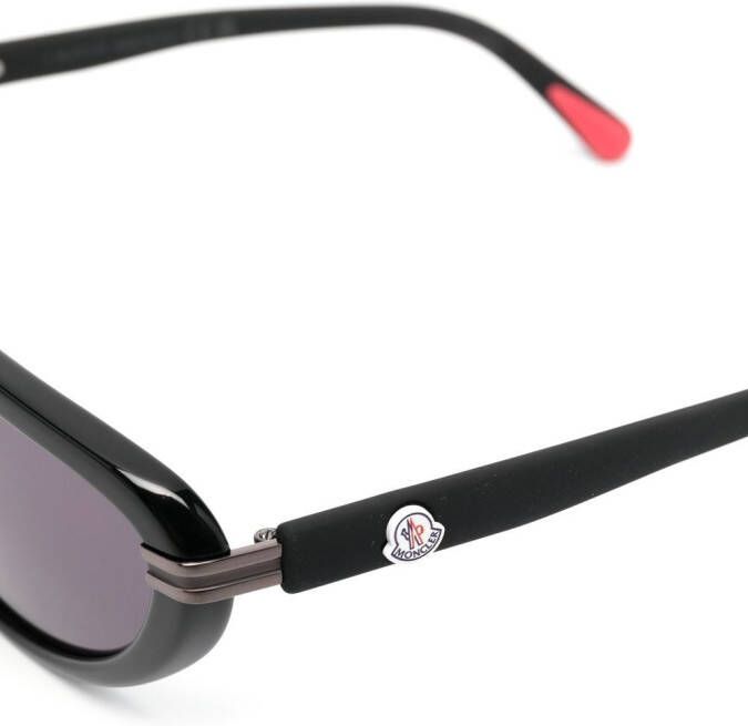 Moncler Eyewear Vitesse zonnebril met schildmontuur Zwart