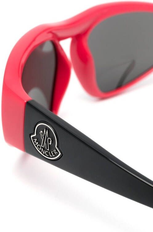 Moncler Eyewear Zonnebril met geometrisch montuur Rood