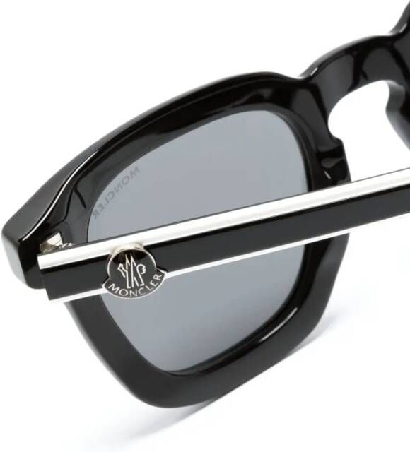 Moncler Eyewear Zonnebril met vierkant montuur Zwart