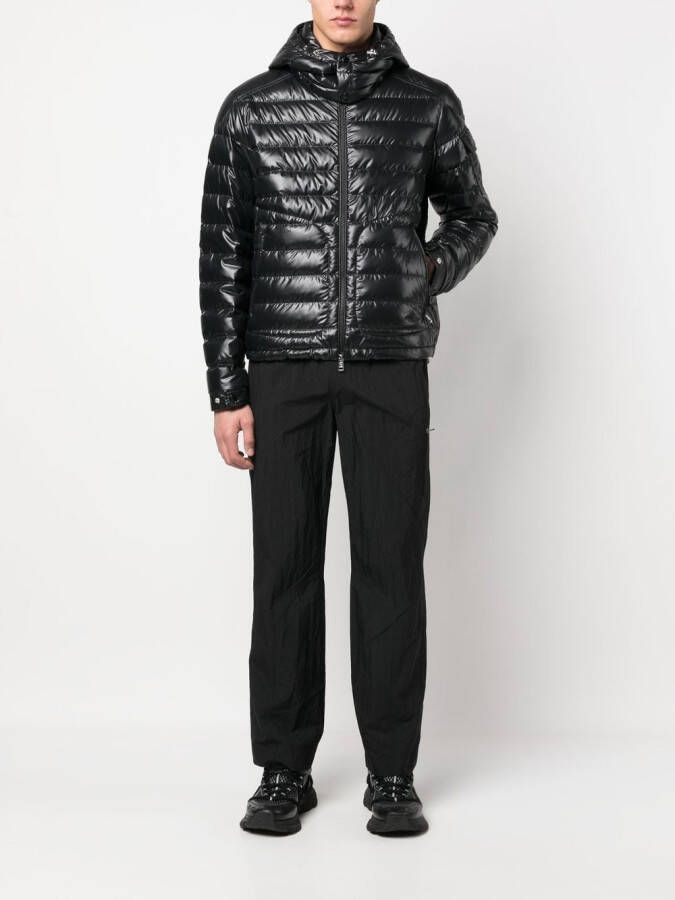 Moncler Donsjack met logopatch Zwart