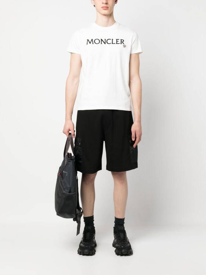 Moncler Shorts met logopatch Zwart