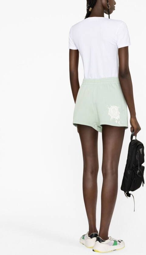 Moncler Shorts met logoprint Groen