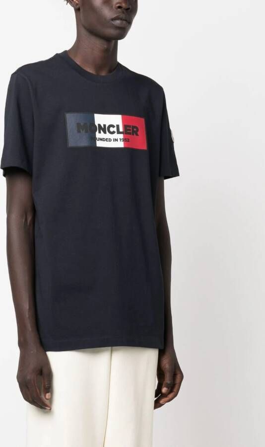 Moncler T-shirt met logoprint Blauw