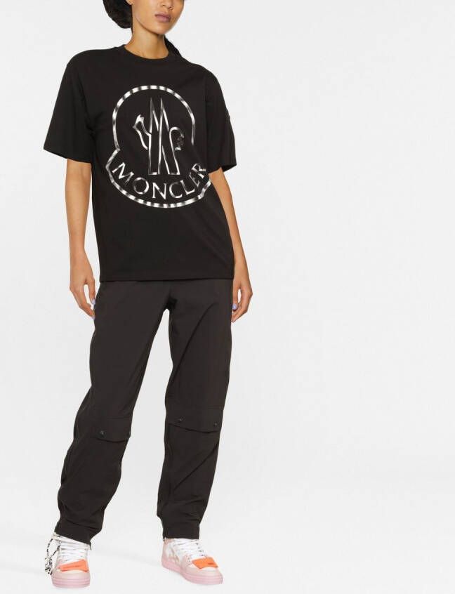 Moncler T-shirt met logoprint Zwart