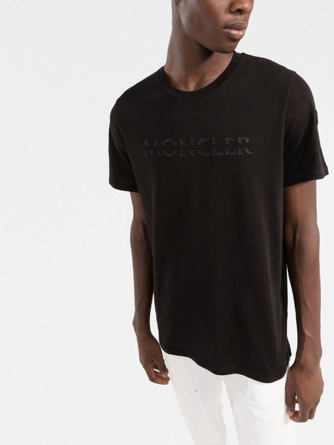 Moncler T-shirt met logoprint Zwart