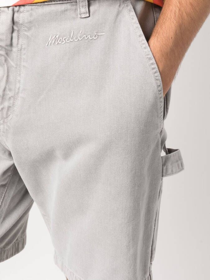 Moschino Chino shorts met geborduurd logo Grijs