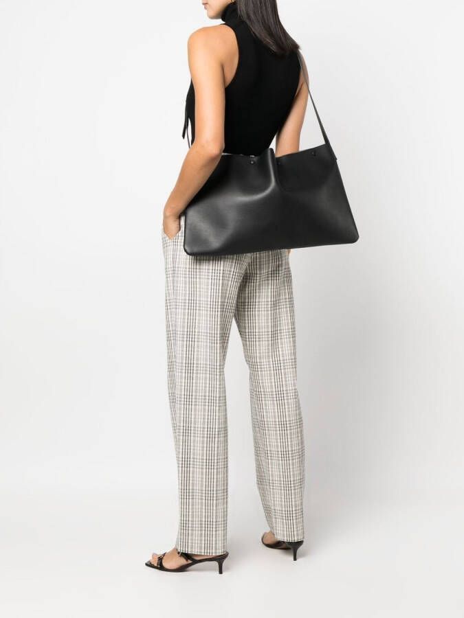 Nanushka Grote crossbodytas Zwart