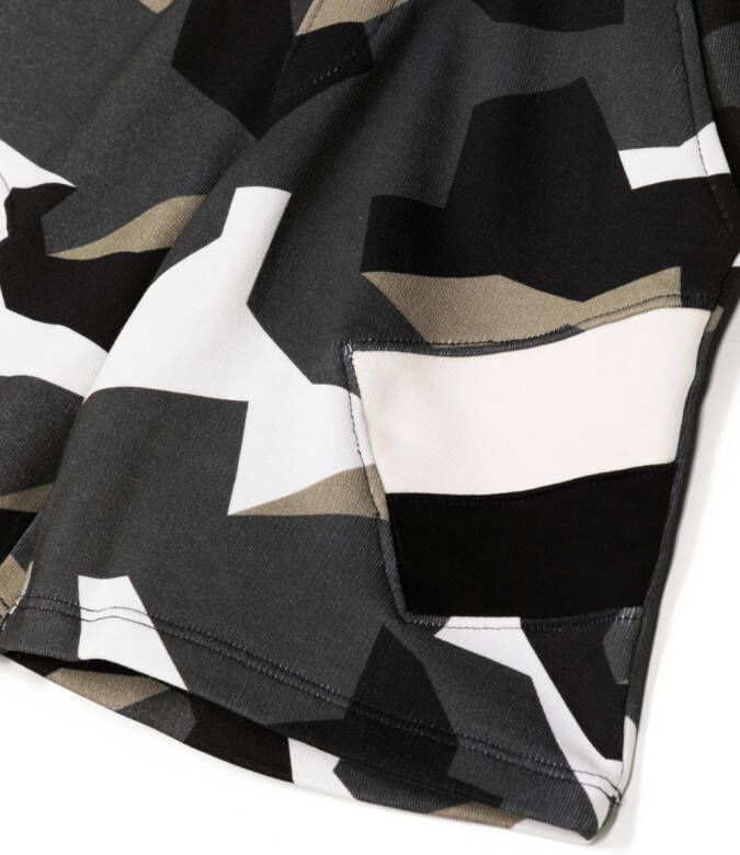 Neil Barrett Kids Shorts met print Groen