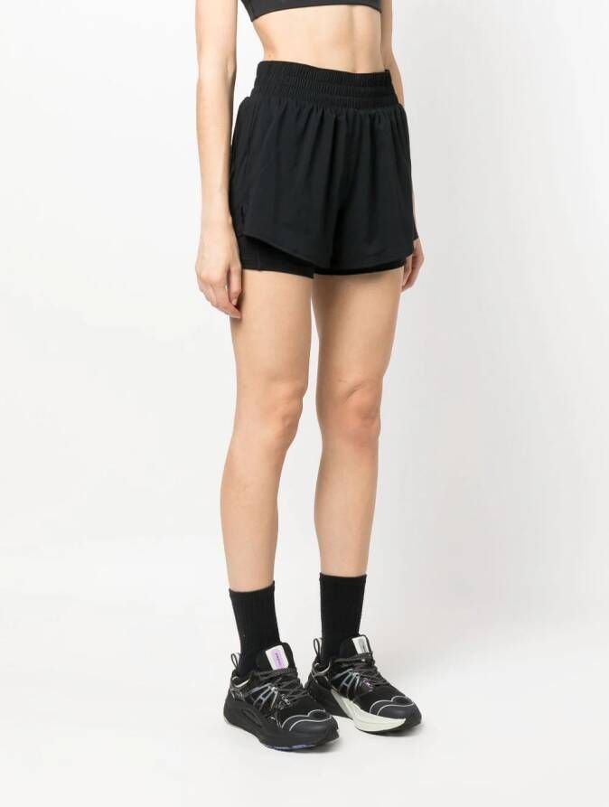 Nike Shorts met logoprint Zwart