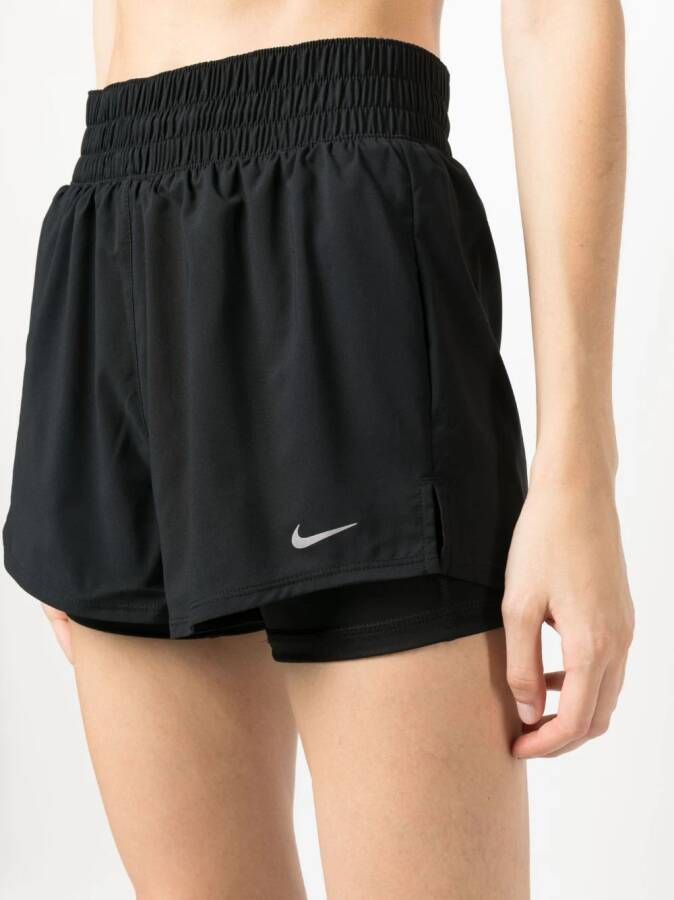 Nike Shorts met logoprint Zwart