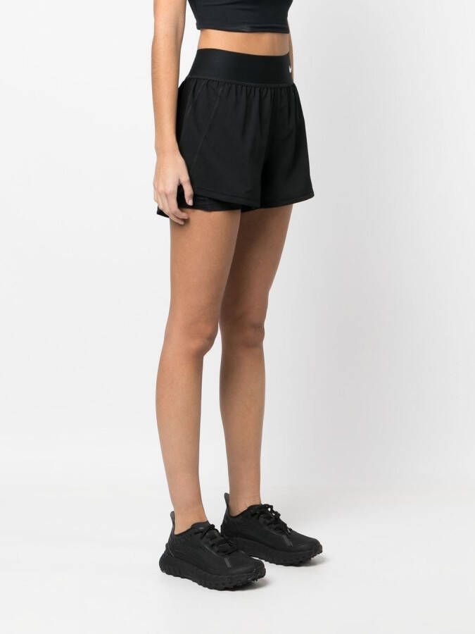 Nike Shorts met logo Zwart