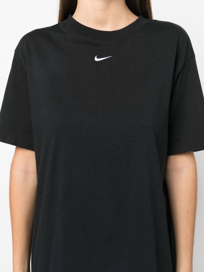 Nike T-shirtjurk met logoprint Zwart