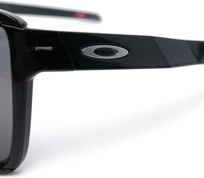 Oakley Zonnebril met logoplakkaat Zwart