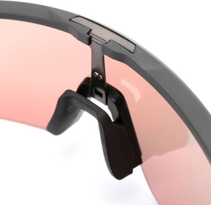 Oakley Zonnebril met logoplakkaat Zwart