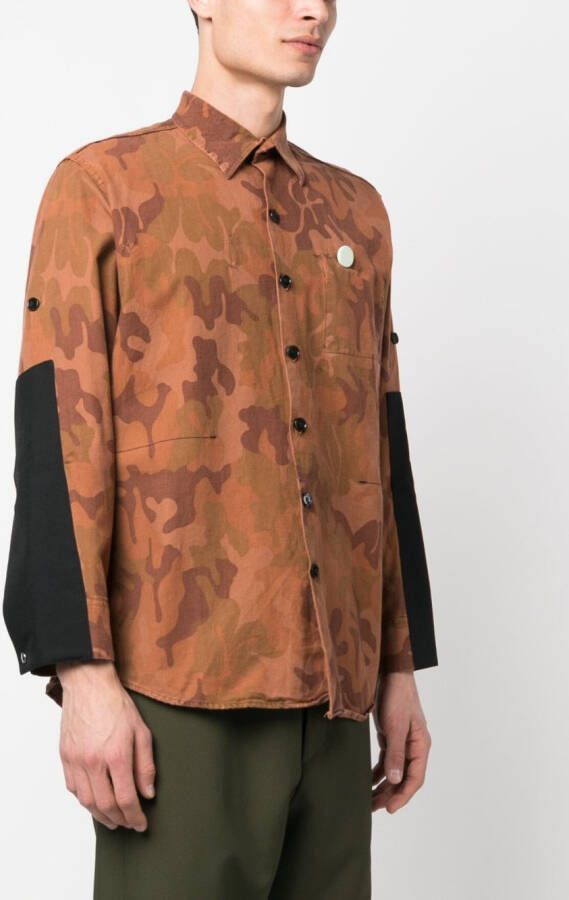 OAMC T-shirt met camouflageprint Oranje