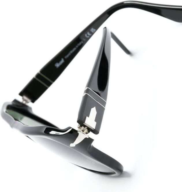 Persol Zonnebril met navigator montuur Zwart
