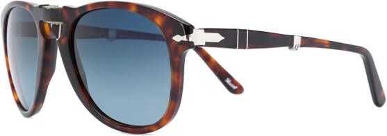 Persol Zonnebril met schildpadschild design Bruin