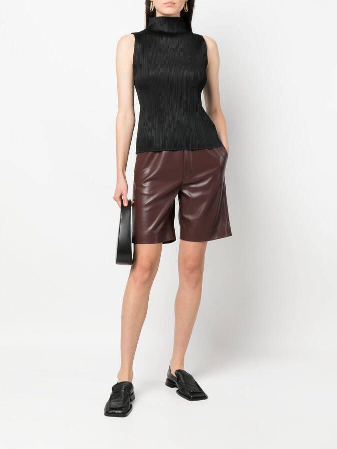 Pleats Please Issey Miyake Mouwloze top Zwart