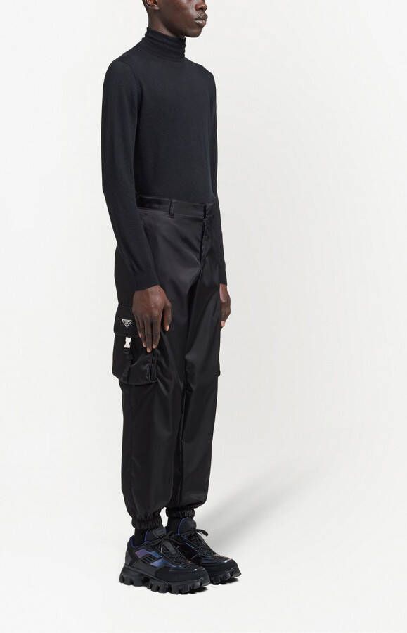 Prada Cargo broek van gerecycled nylon Zwart