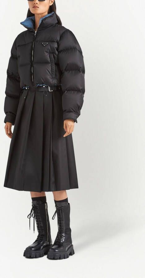 Prada Re-Nylon cropped donsjack Zwart
