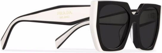 Prada Eyewear Collection zonnebril met oversized montuur Grijs