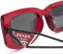 Prada Eyewear Symbole zonnebril met rechthoekig montuur Rood - Thumbnail 3