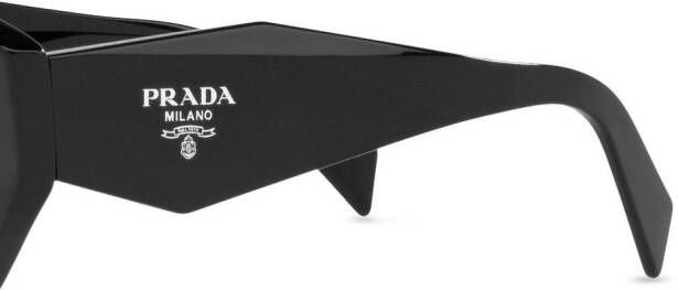 Prada Eyewear Zonnebril met oversized montuur Zwart