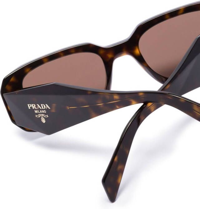 Prada Eyewear Zonnebril met schildpadschild design Bruin