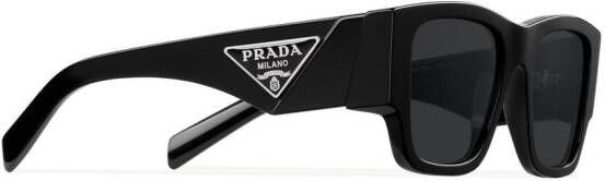 Prada Eyewear Zonnebril Zwart