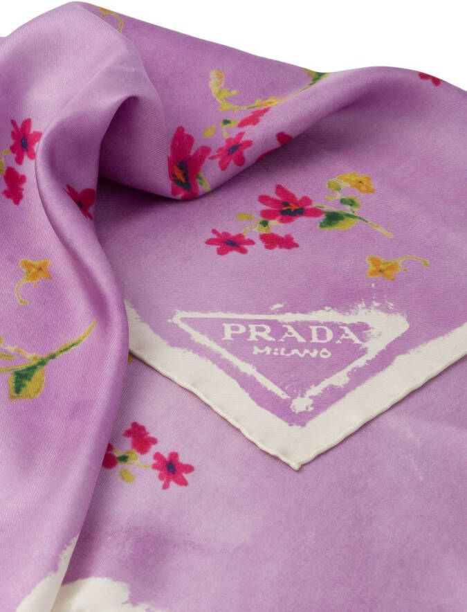 Prada Foulard met bloemenprint Paars