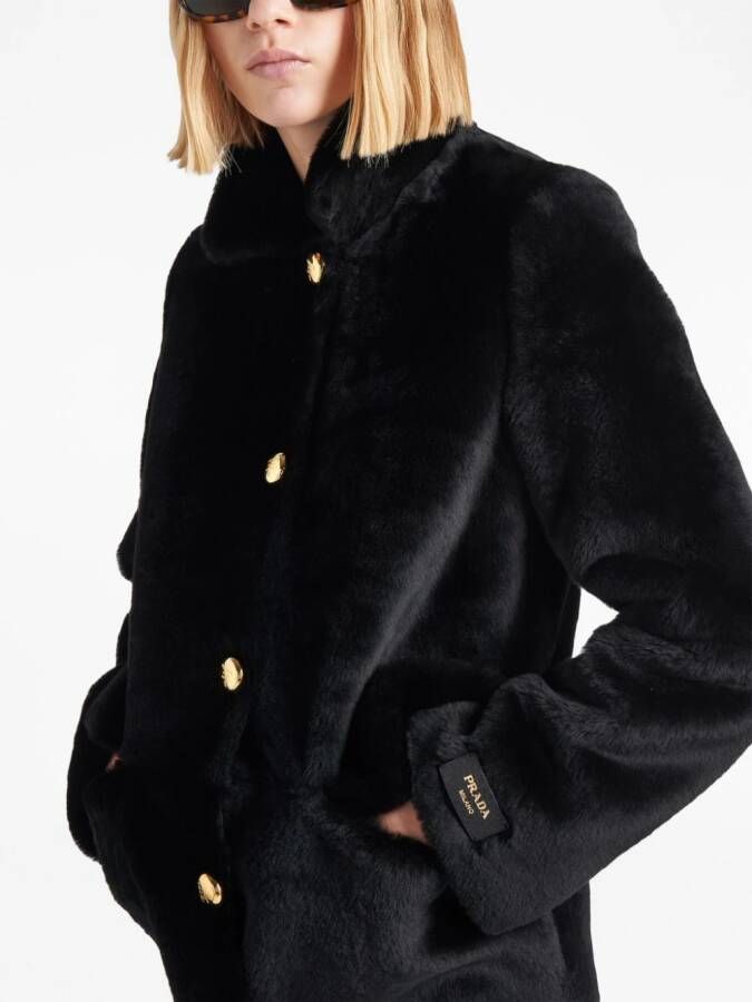 Prada Lammy coat Zwart