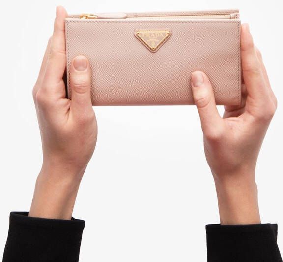 Prada Portemonnee met logo Roze