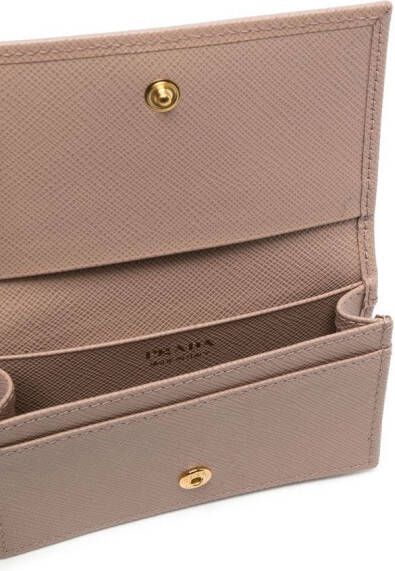 Prada Portemonnee met logoplakkaat Beige