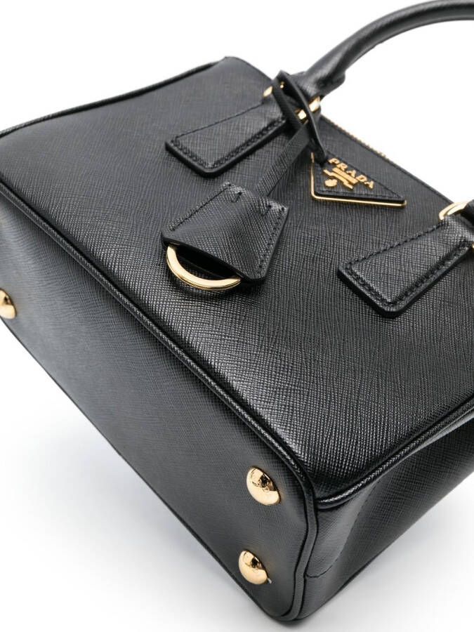 Prada Schoudertas met logoplakkaat Zwart